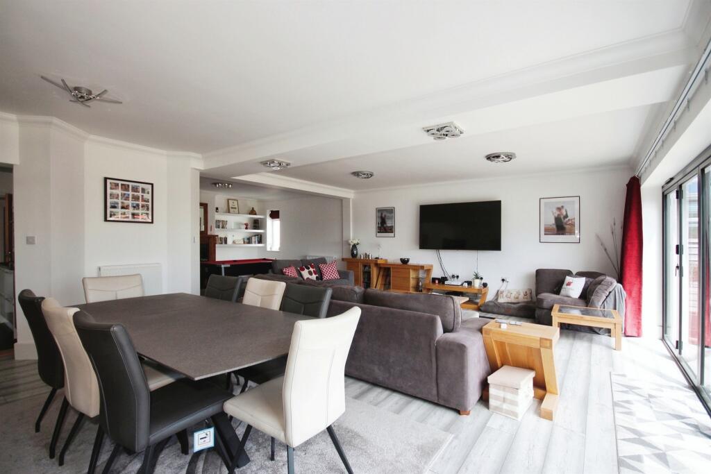 Additional image 2 of Rugby Road, Cubbington, Leamington Spa