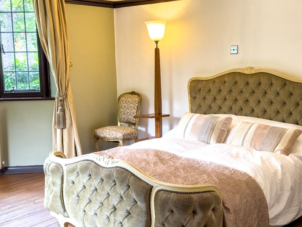 Additional image 14 of Pear Tree Lane, Shorne, Gravesend, Kent, DA12