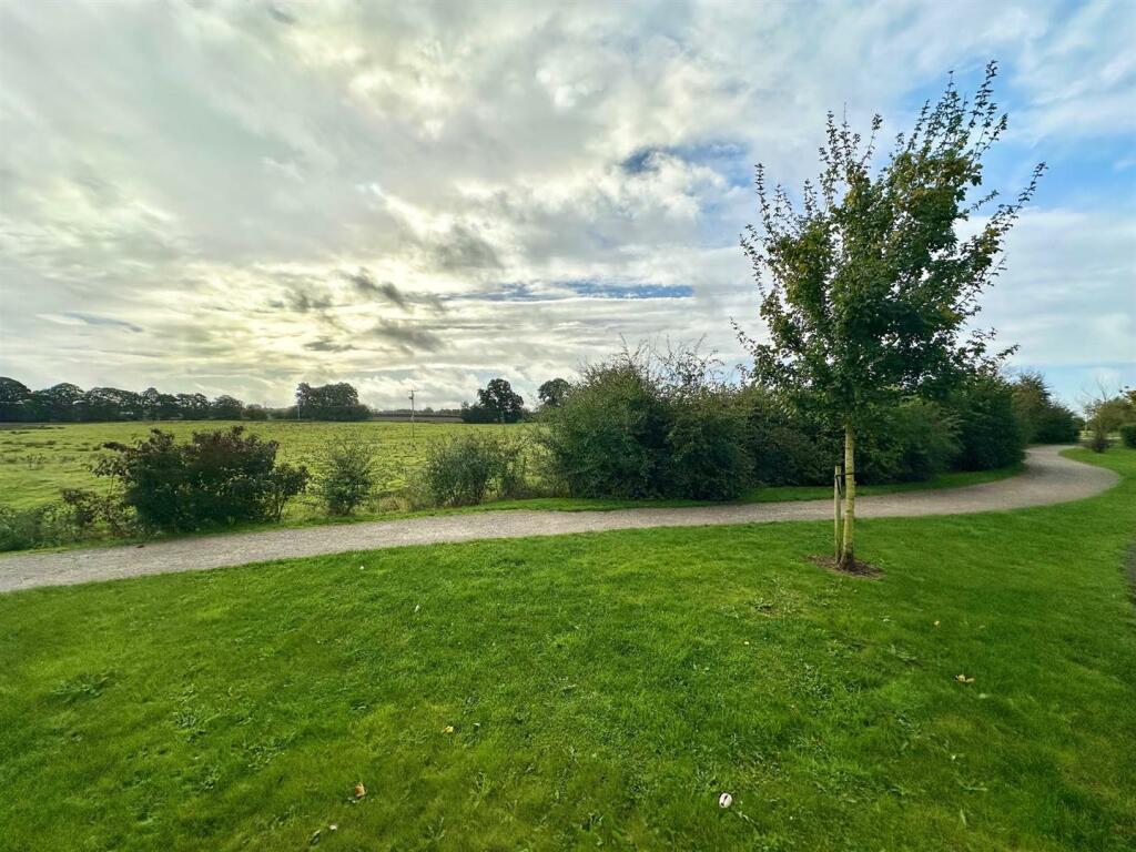 Additional image 33 of William Stockton Close, Shavington, Cheshire