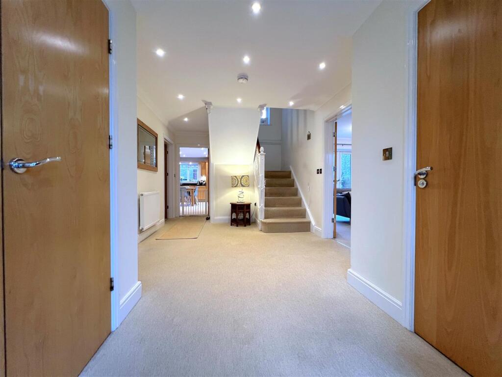 Additional image 5 of Camel Close, Warwick