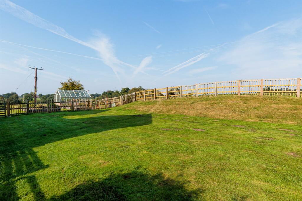 Additional image 18 of A Charming Farmhouse on Smithy Lane, Hulme Walfield