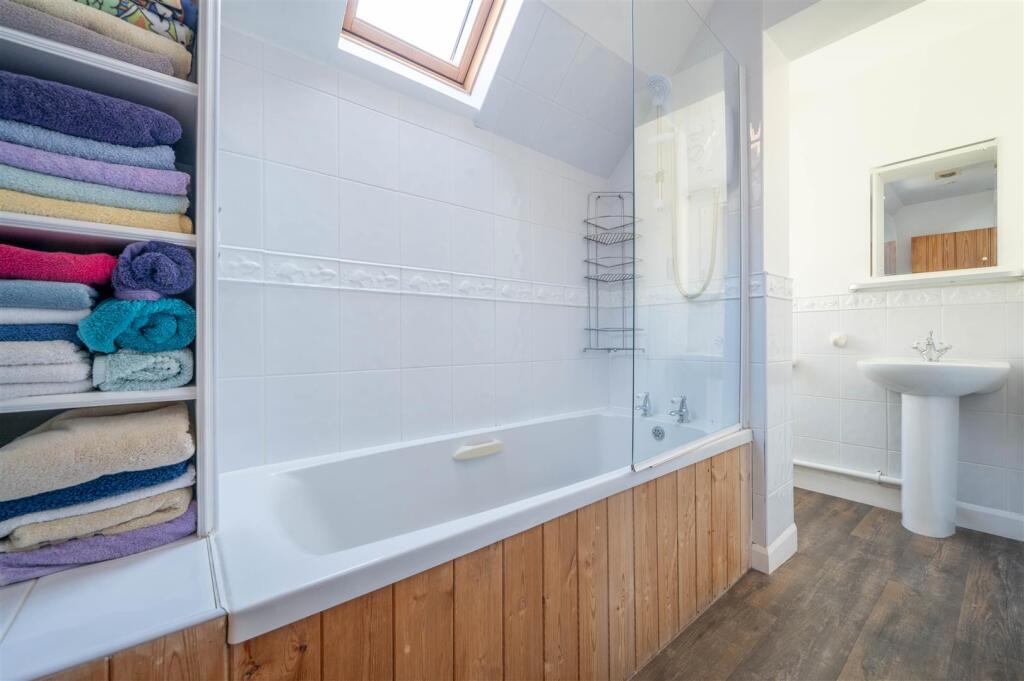 Additional image 20 of Hunscote Lane, Wellesbourne, Warwick