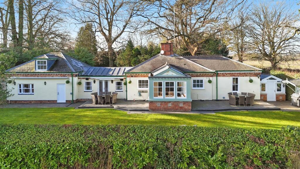 Additional image 15 of Westhill Road, Blackdown, Leamington Spa