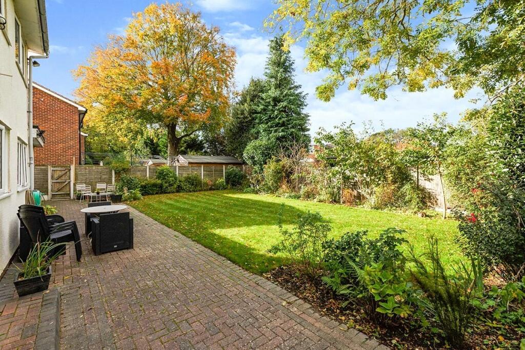Additional image 11 of Studley Crescent, New Barn, Kent, DA3