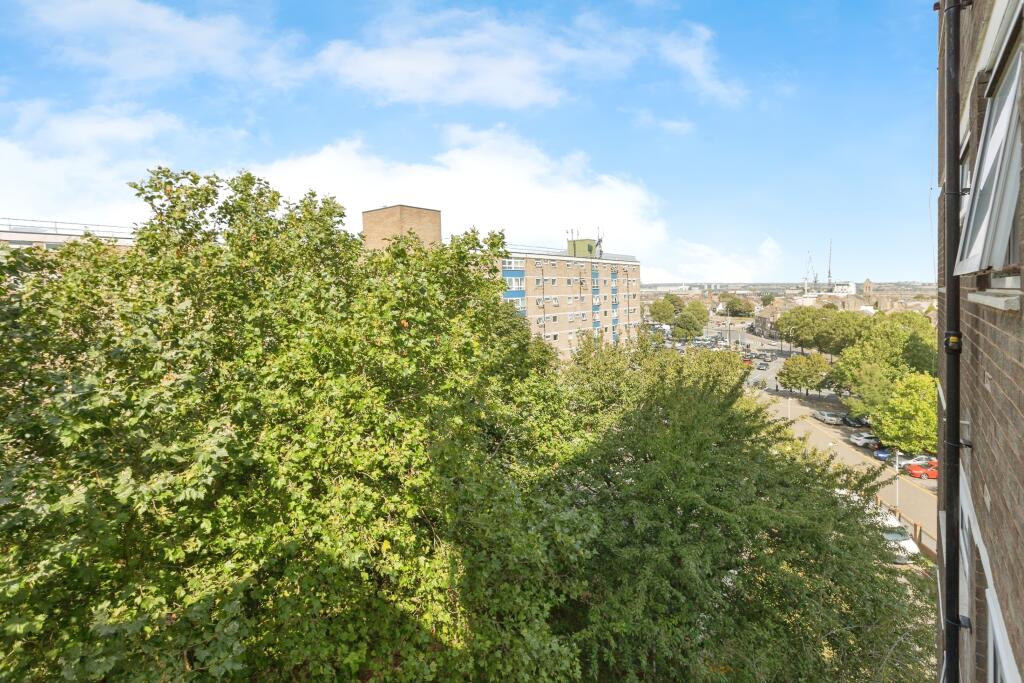 Additional image 5 of Homemead Close, GRAVESEND, Kent, DA12