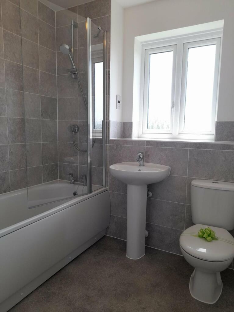 Additional image 6 of Yew Tree Meadows, Gipsy Lane, Nuneaton, Warwickshire, CV11