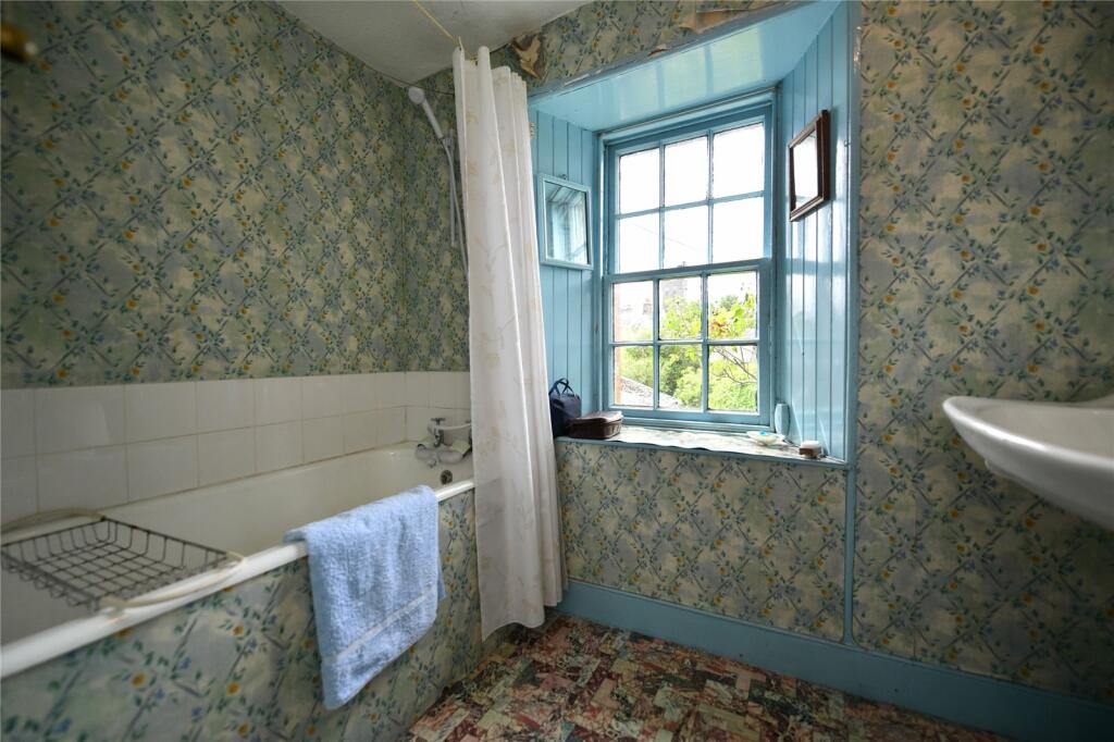 Additional image 18 of 54 St. Andrew Street, Castle Douglas, Dumfries and Galloway, South West Scotland, DG7