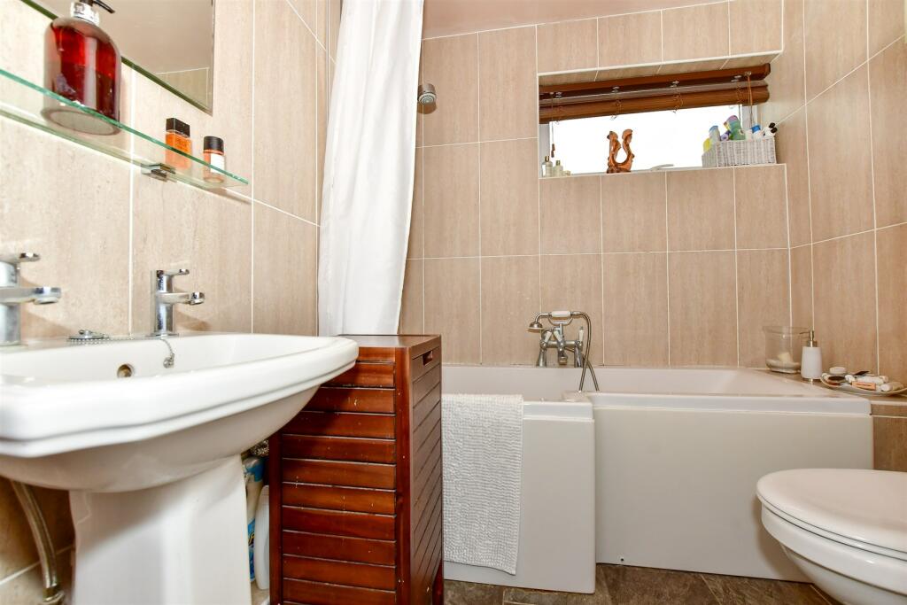 Additional image 9 of Highview, Vigo, Gravesend, Kent