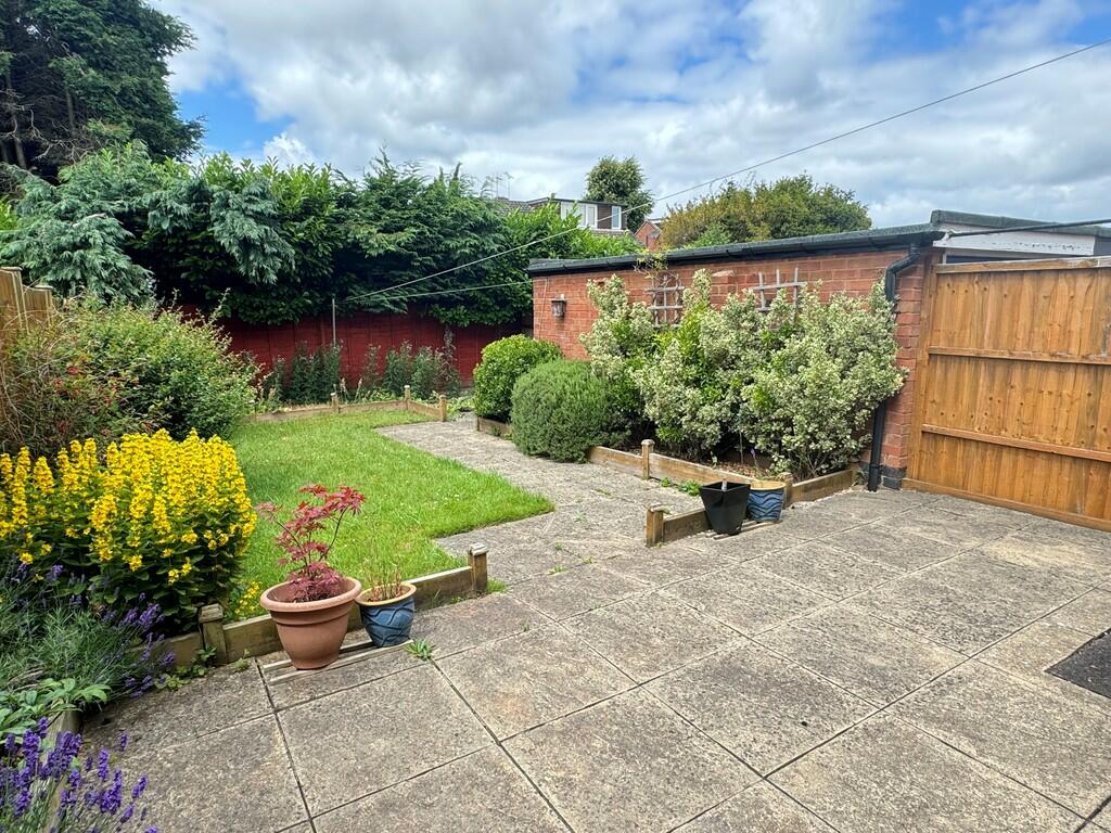 Additional image 12 of Laburnum Avenue, Kenilworth