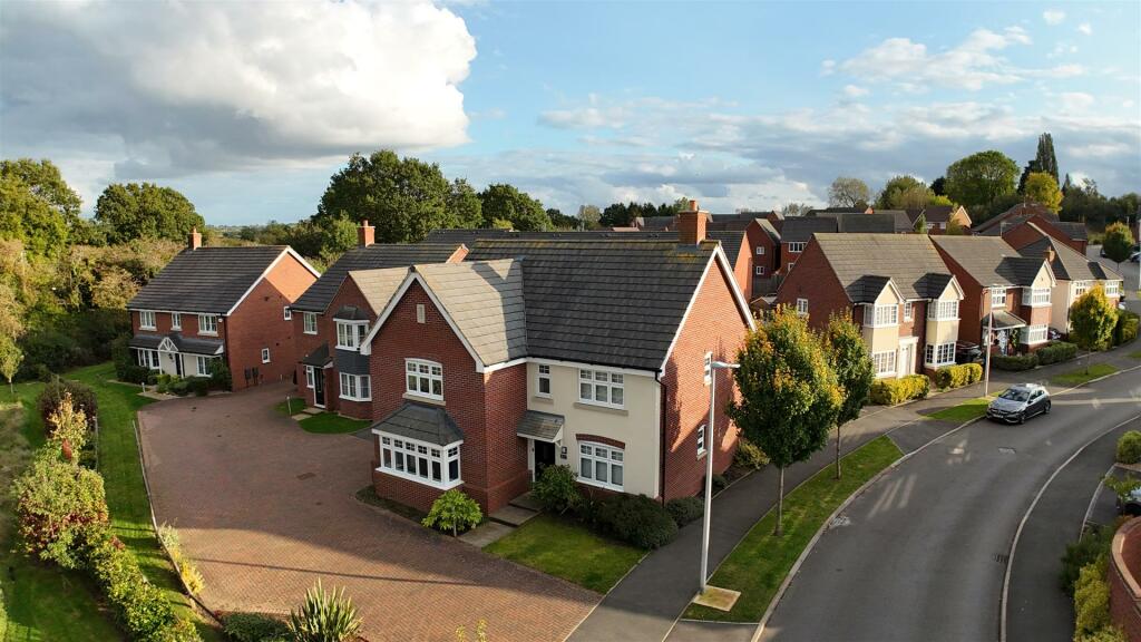 Additional image 38 of Poplar Way, Whitnash, Leamington Spa