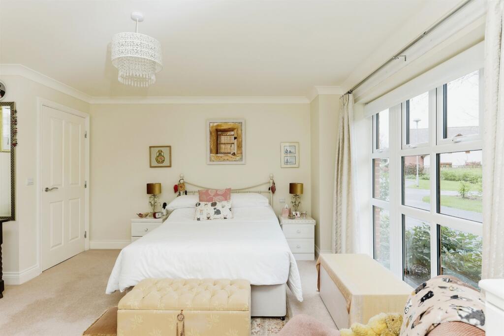 Additional image 11 of Albany Lane, Balsall Common, Coventry