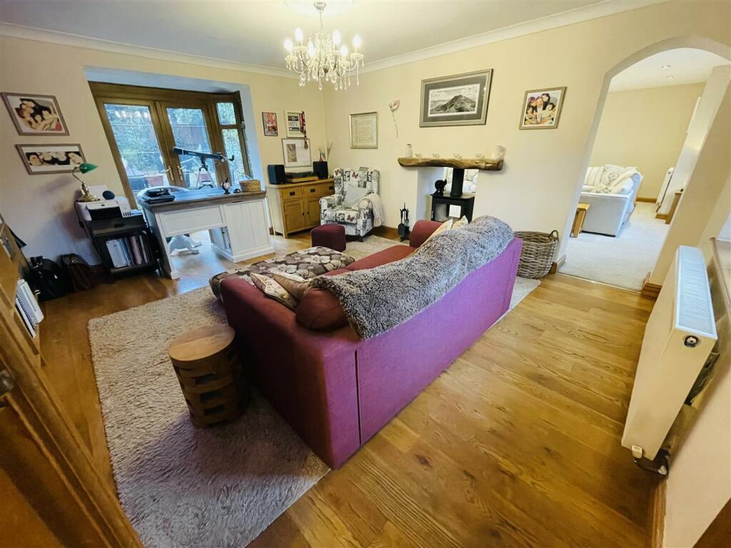 Additional image 6 of Falcon Close, Whitestone