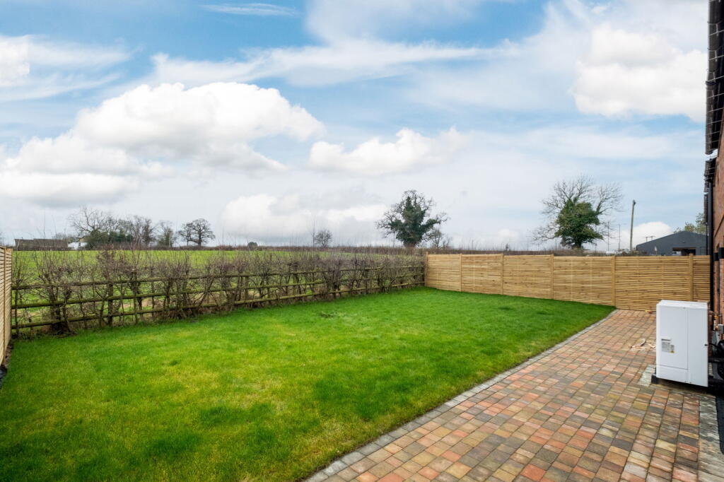 Additional image 14 of Plot 4, Red Lion Court, Pinwall