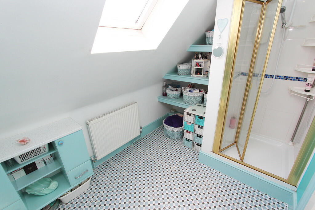 Additional image 26 of Singlewell Road, Gravesend