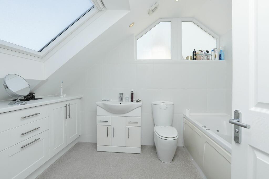 Additional image 15 of David Avenue, Cliftonville, CT9