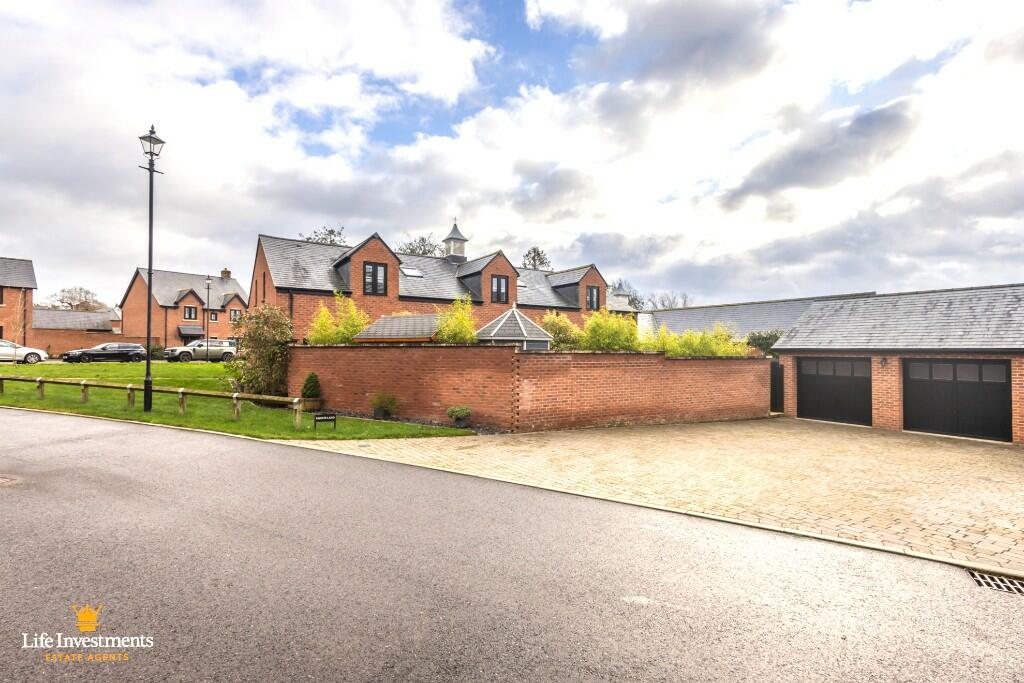Additional image 76 of Coombe Road, Rugby, Warwickshire, CV23