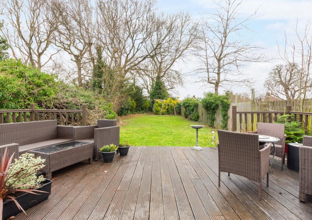 Primary image of Longlands Park Crescent, Sidcup, DA15