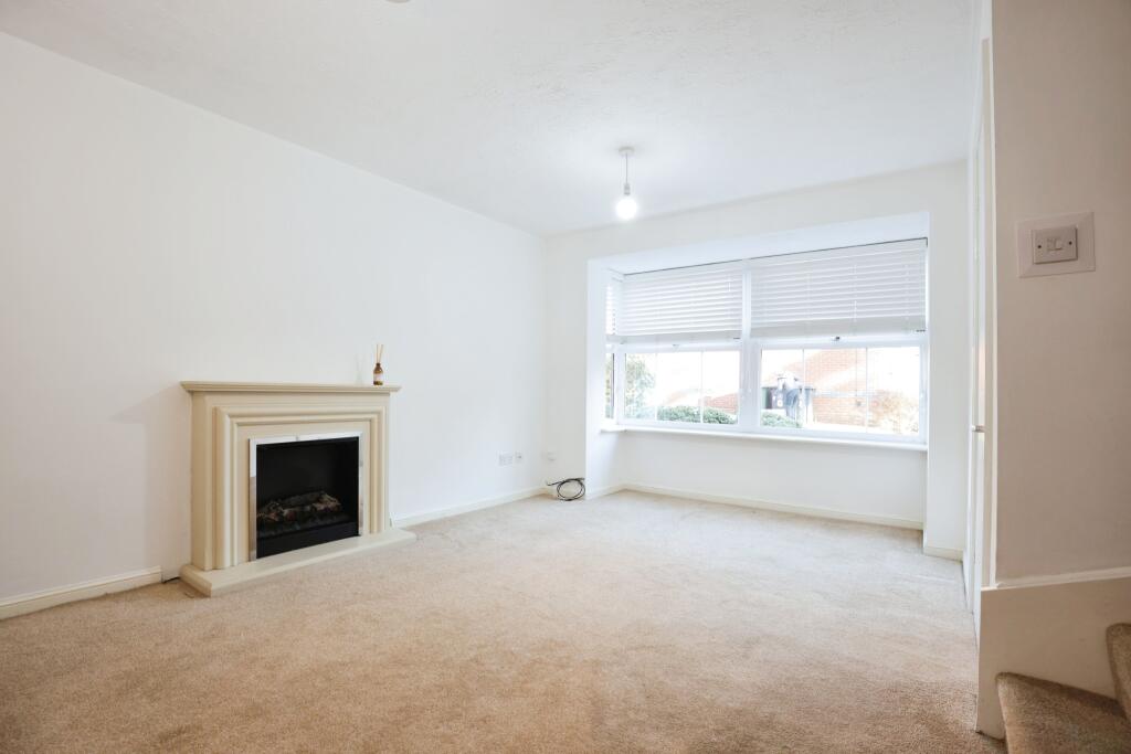 Additional image 2 of Ascot Close, Stratford-upon-avon, CV37