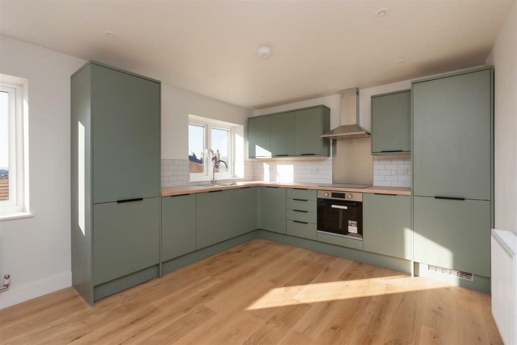 Additional image 6 of Gloucester Road, Tankerton, Whitstable