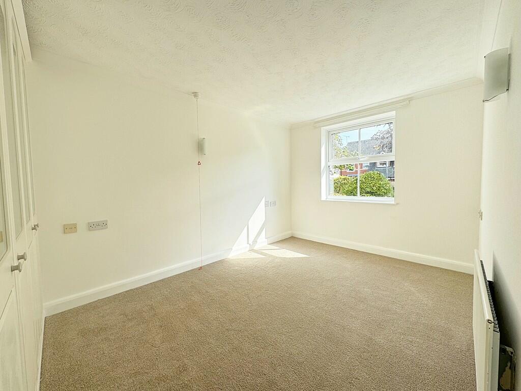 Additional image 4 of Moorlands Lodge, Moorlands Avenue, Kenilworth