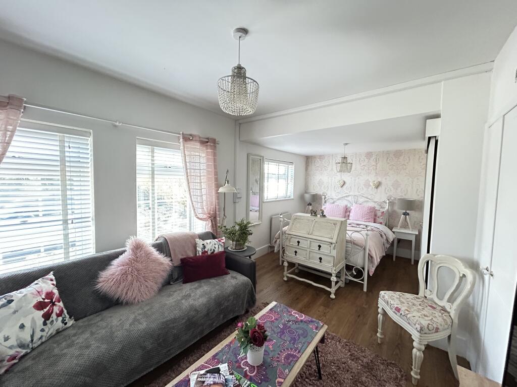 Additional image 26 of New Dover Road, Folkestone, CT18