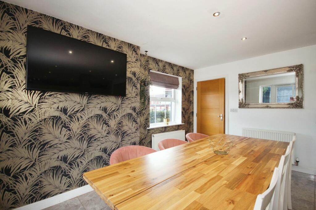 Additional image 6 of Greendale Road, Nuneaton, CV11