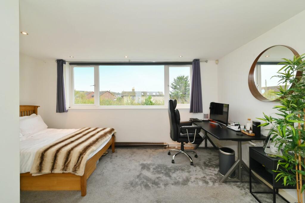 Additional image 16 of Preston Parade, Seasalter, CT5