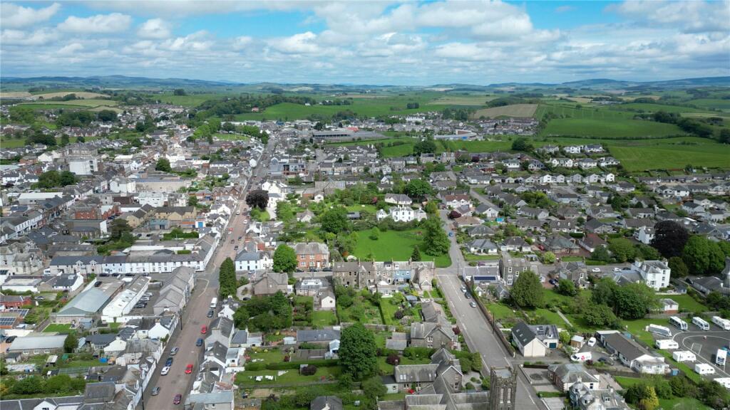 Additional image 37 of 54 St. Andrew Street, Castle Douglas, Dumfries and Galloway, South West Scotland, DG7