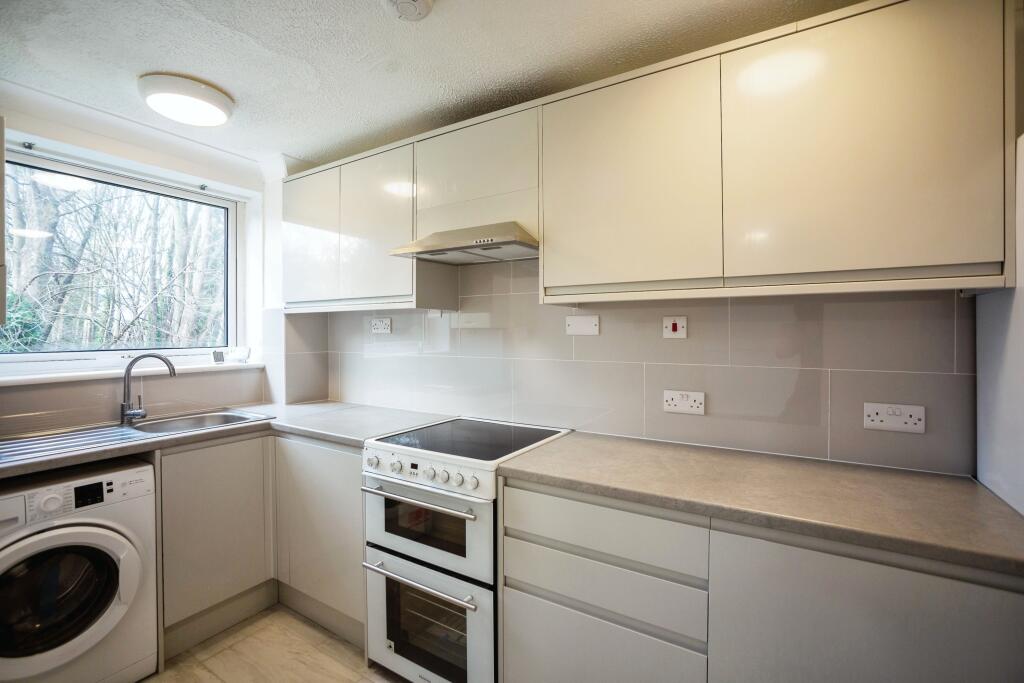 Additional image 18 of Paddock Close, South Darenth, Dartford, Kent, DA4