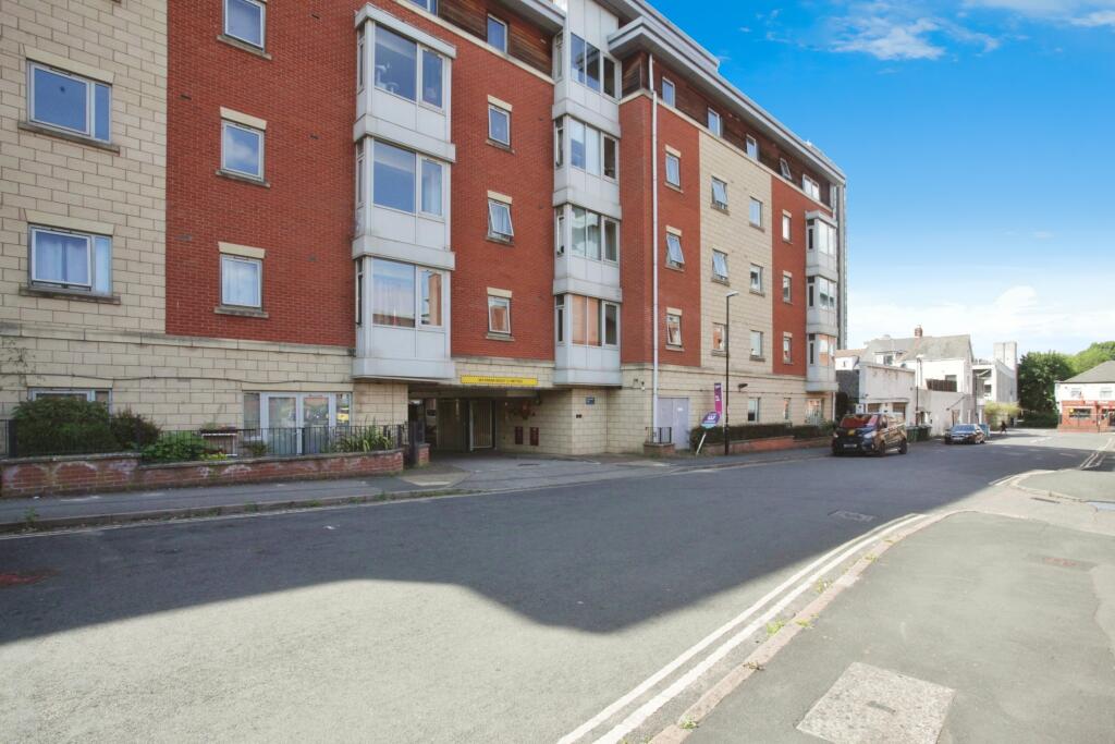 Primary image of 2 Upper York Street, Coventry, CV1