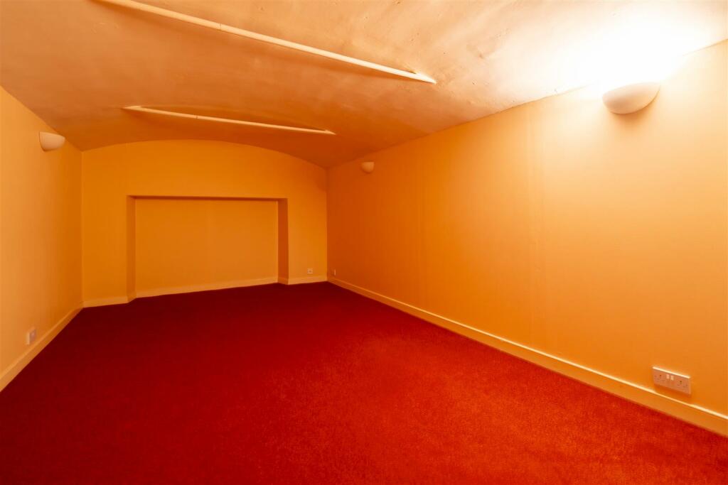 Additional image 16 of Highmill Court, Dundee