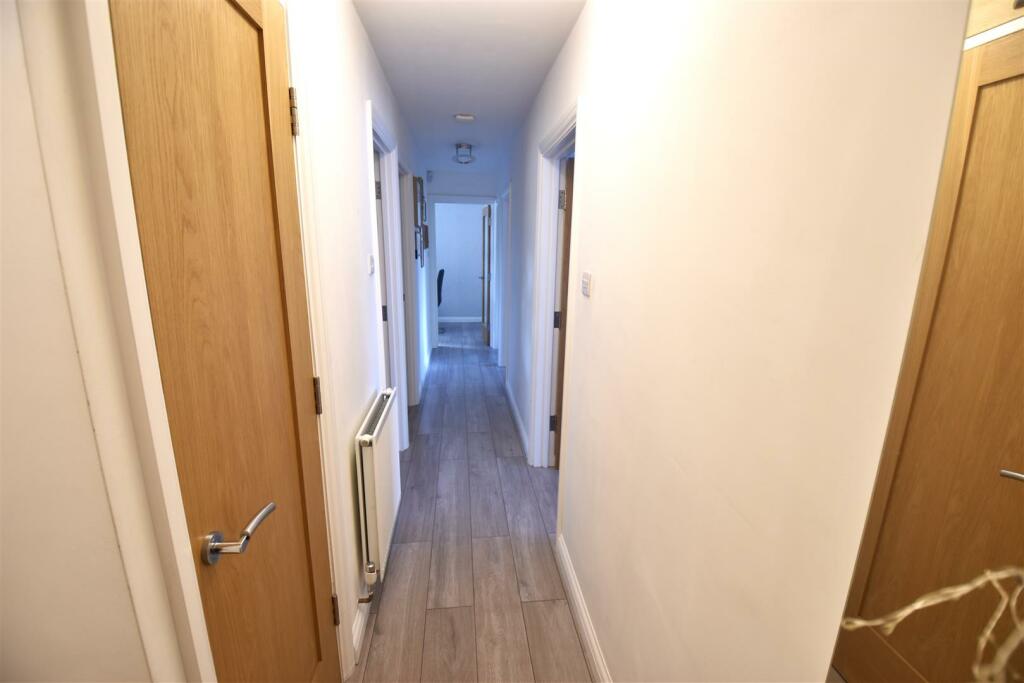 Additional image 12 of Essenden Road, Belvedere Village