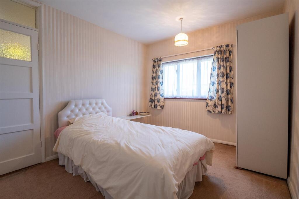 Additional image 19 of Bristol Road, Gravesend