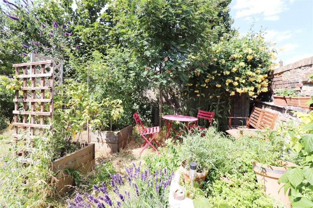 Additional image 16 of Fairmont Close, Belvedere, Kent, DA17