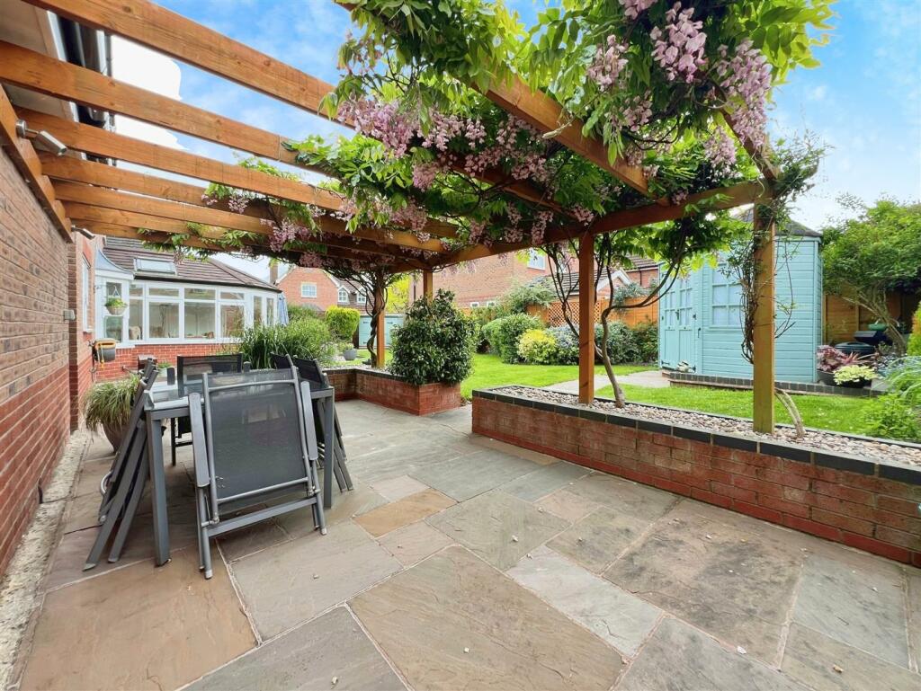 Additional image 28 of Robins Grove, Warwick