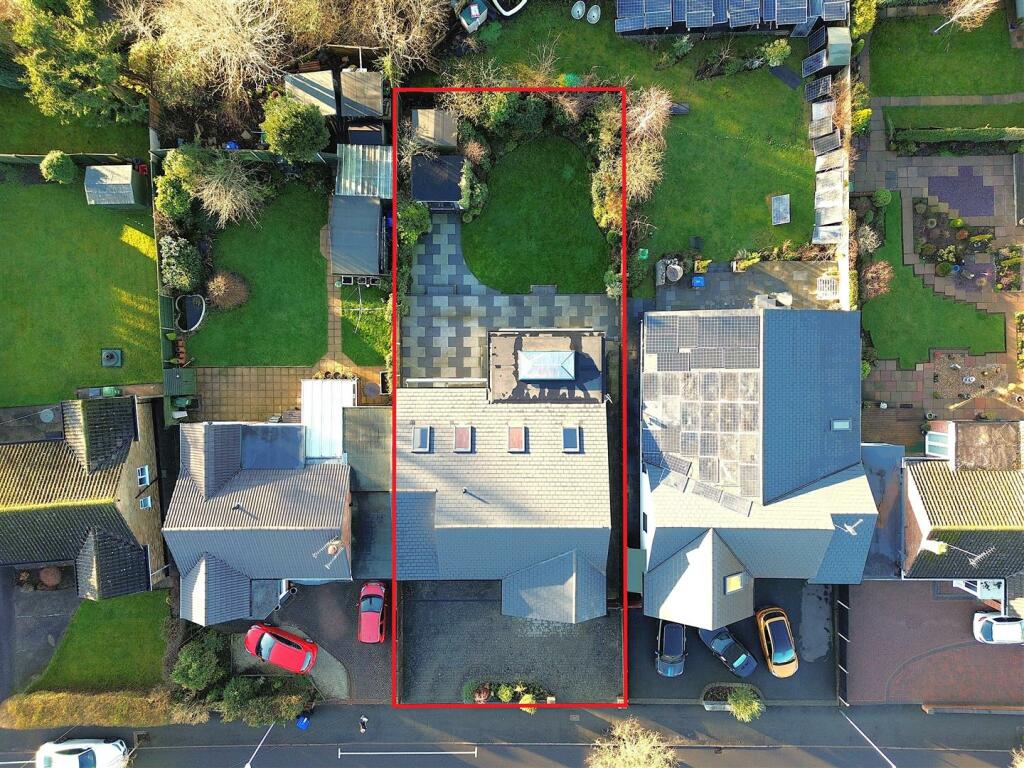 Additional image 22 of Farmer Ward Road, Kenilworth