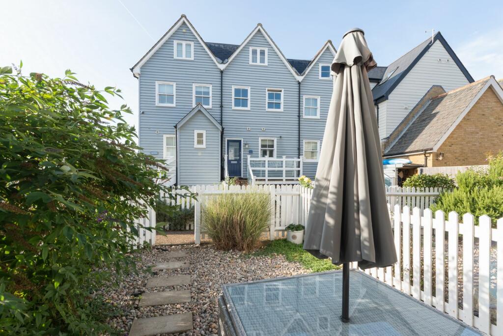 Additional image 14 of Island Wall, Whitstable, CT5