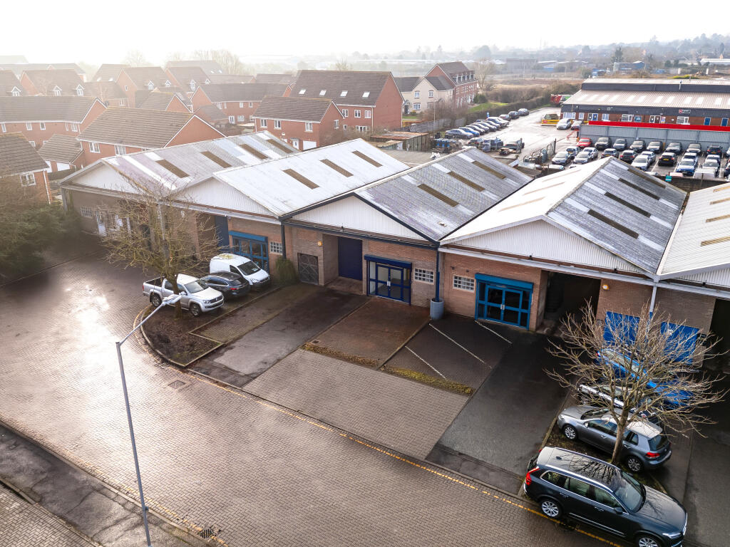 Additional image 8 of Swan Centre Avenue Farm, Warwickshire, CV37 0HS