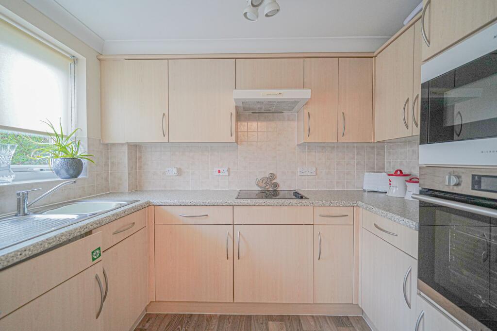 Additional image 4 of Kenilworth Road, Balsall Common, CV7