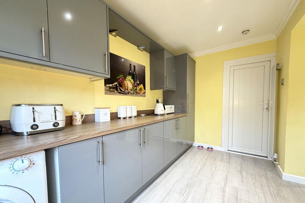 Additional image 10 of Wye Close, Bulkington, Bedworth, CV12 9QA