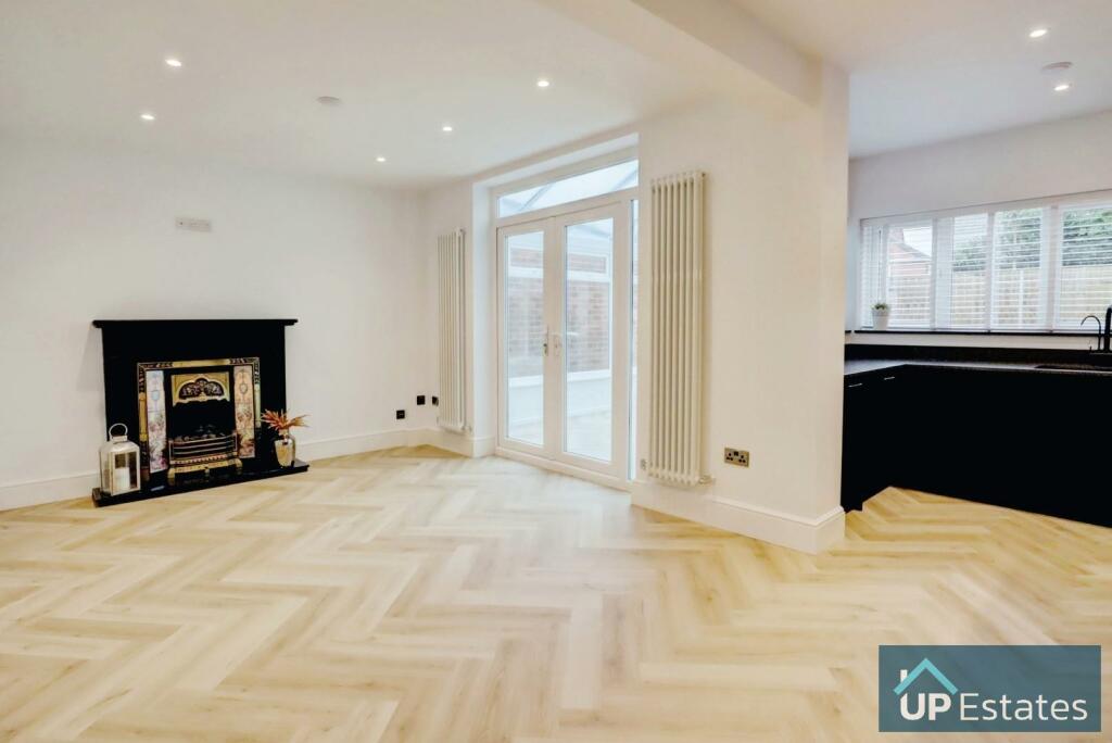 Additional image 3 of EXTENDED, RENOVATED DETACHED - Coventry Road, Bulkington