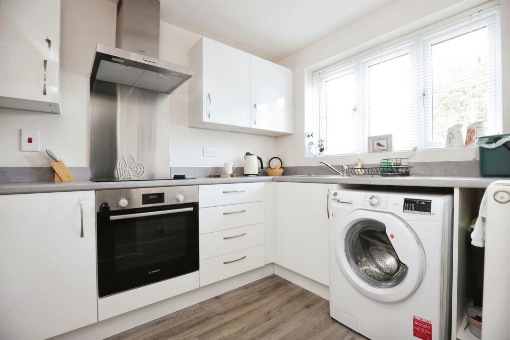 Additional image 10 of Harris Way, Kenilworth