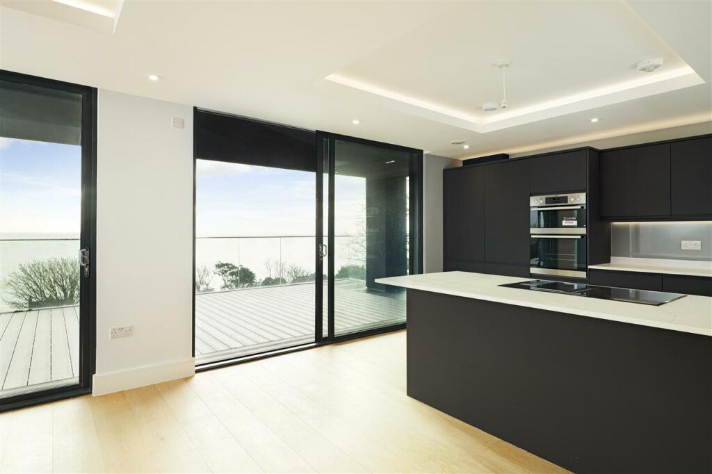 Additional image 18 of The Penthouse, Coast House, Encombe Hill, Sandgate