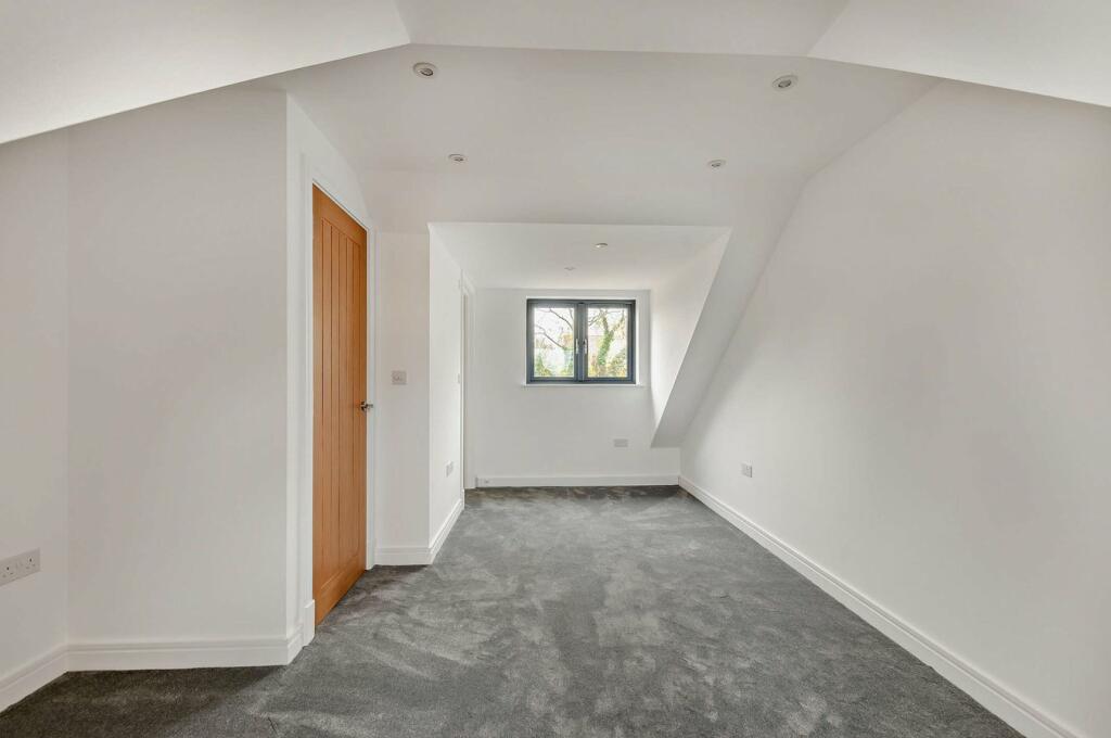 Additional image 14 of Tivoli Park Gardens, Margate, CT9