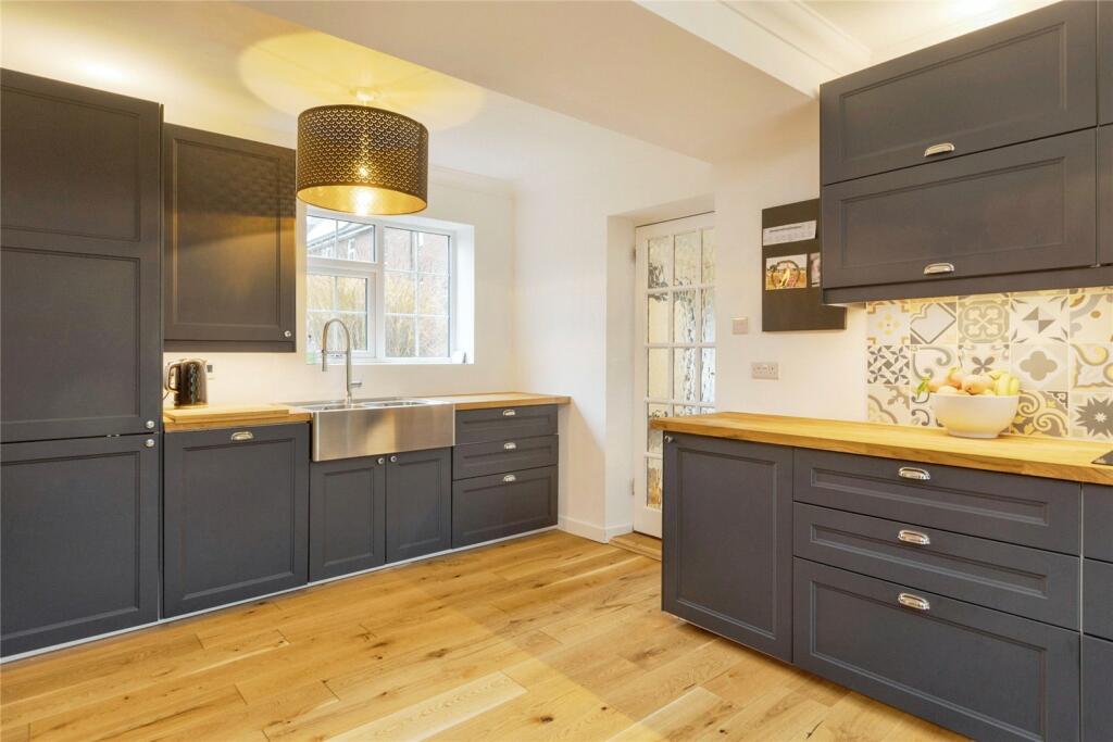 Additional image 3 of Lawrence Drive, Cobham, Kent, DA12