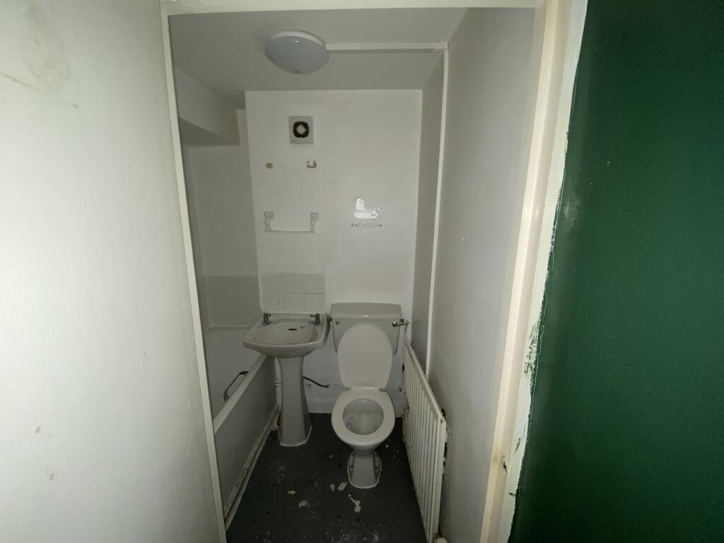 Additional image 17 of 37 Lythalls Lane, Coventry, West Midlands, CV6