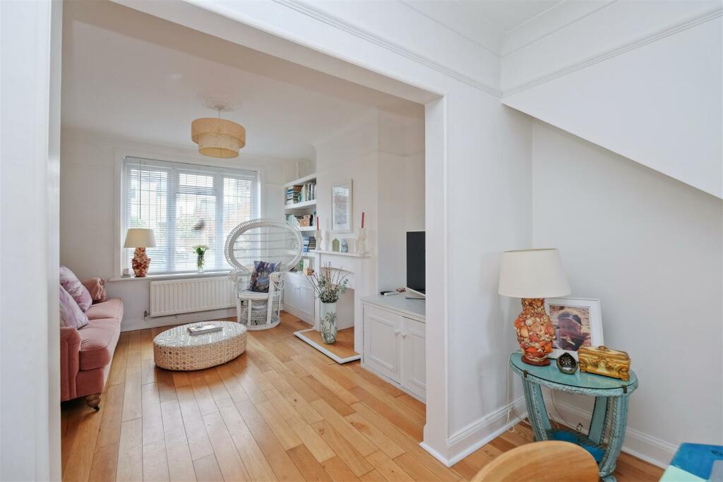 Additional image 15 of Graystone Road, Whitstable