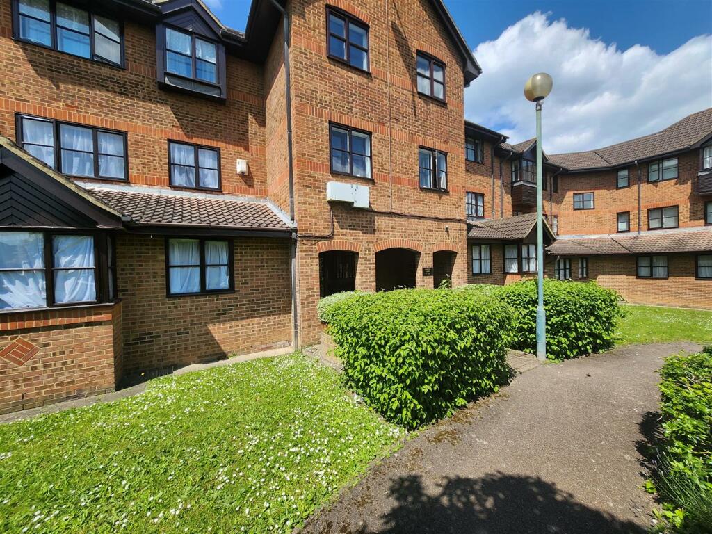 Additional image 9 of Hardwick Crescent, Dartford