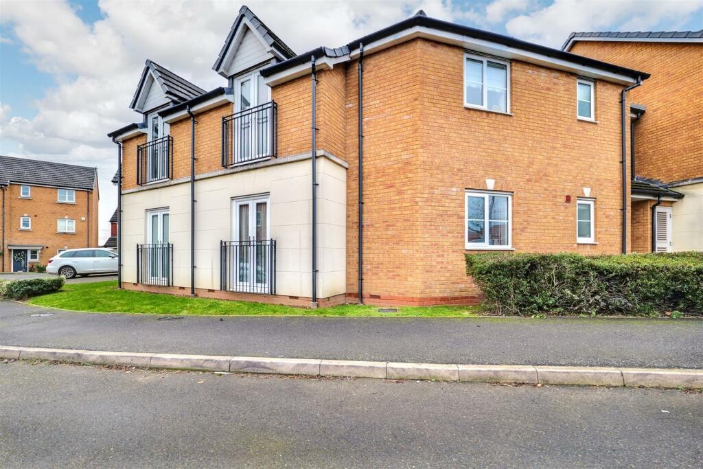 Primary image of Weavers Close, Bulkington