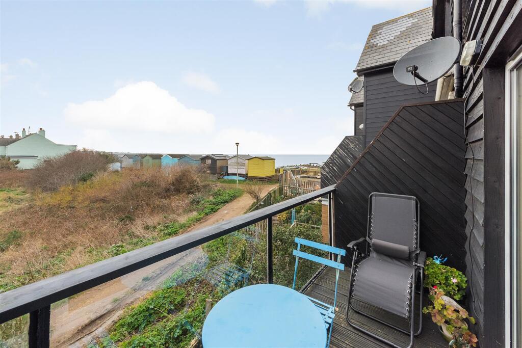 Additional image 5 of Island Wall, Whitstable